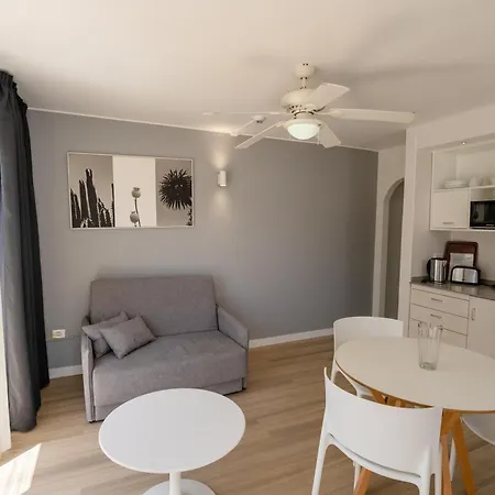 Apartment Coral California - Adults Only